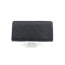 Cartera Louis Vuitton...