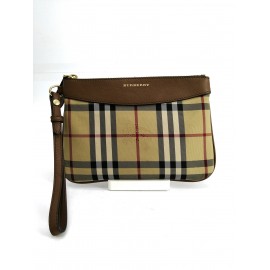 Bolso Pouchette Burberry...