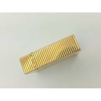 Encendedor Dupont plaque oro lineas horizontales - Joyerías Briones