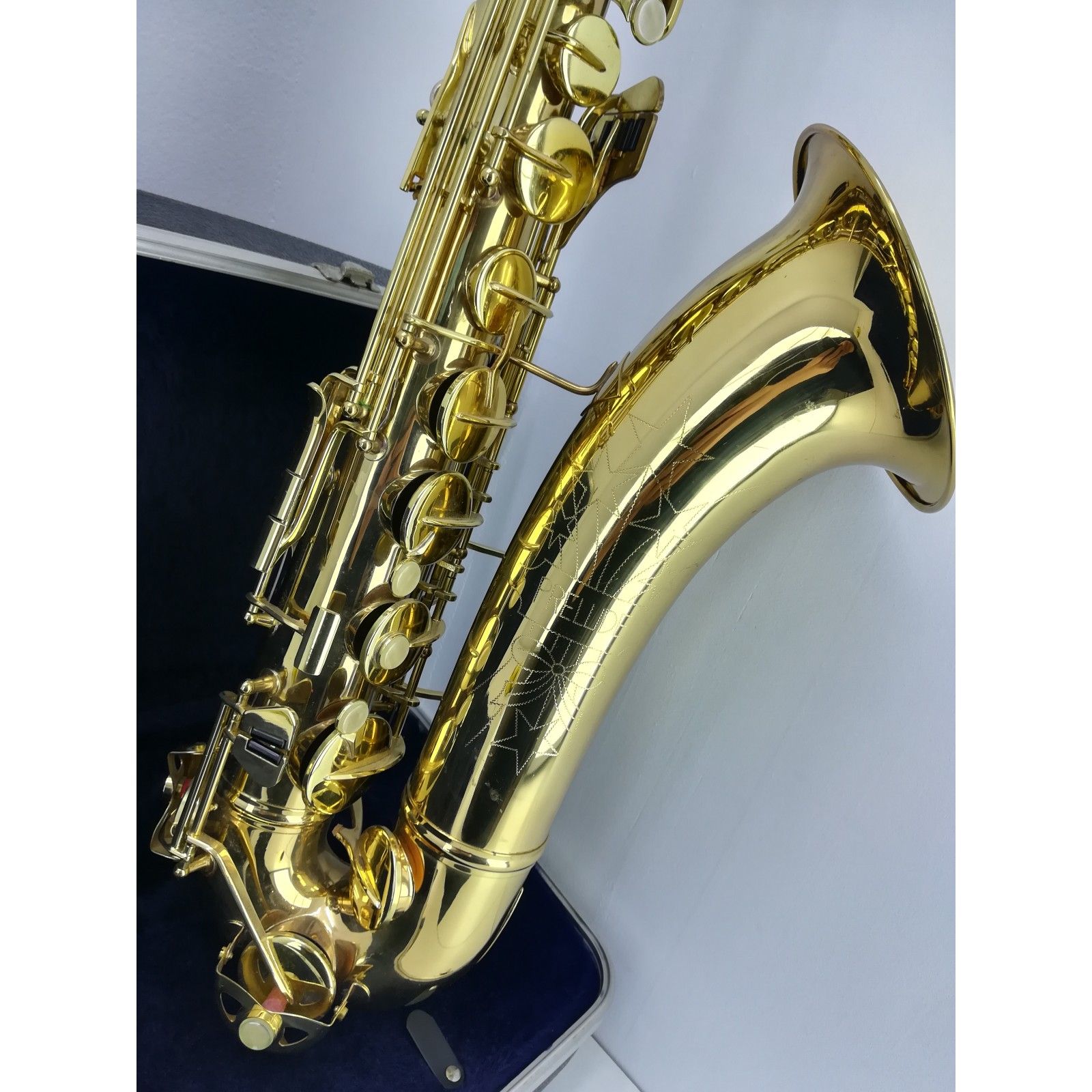 Saxofón PRELUDE by ConnSelmer AS710 Alto Tenor de Estudiante