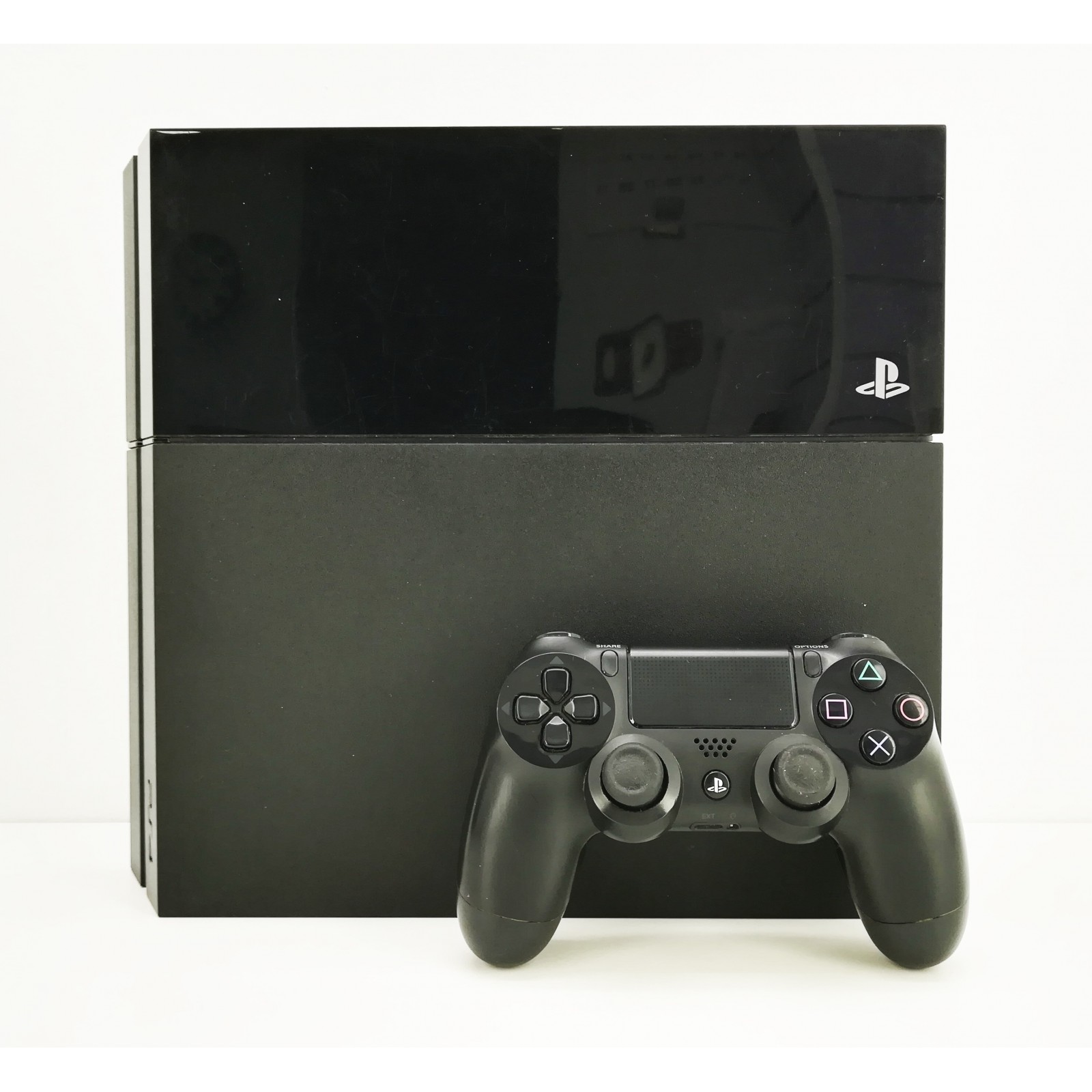 Consola Playstation PS4 FAT 500Gb Sony con Mando, Cables y juego FIFA 18 de  segunda mano
