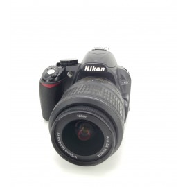 Cámara Réflex Nikon D3100...