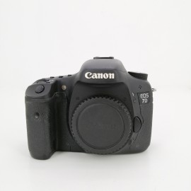 Cámara réflex Canon EOS 7D...