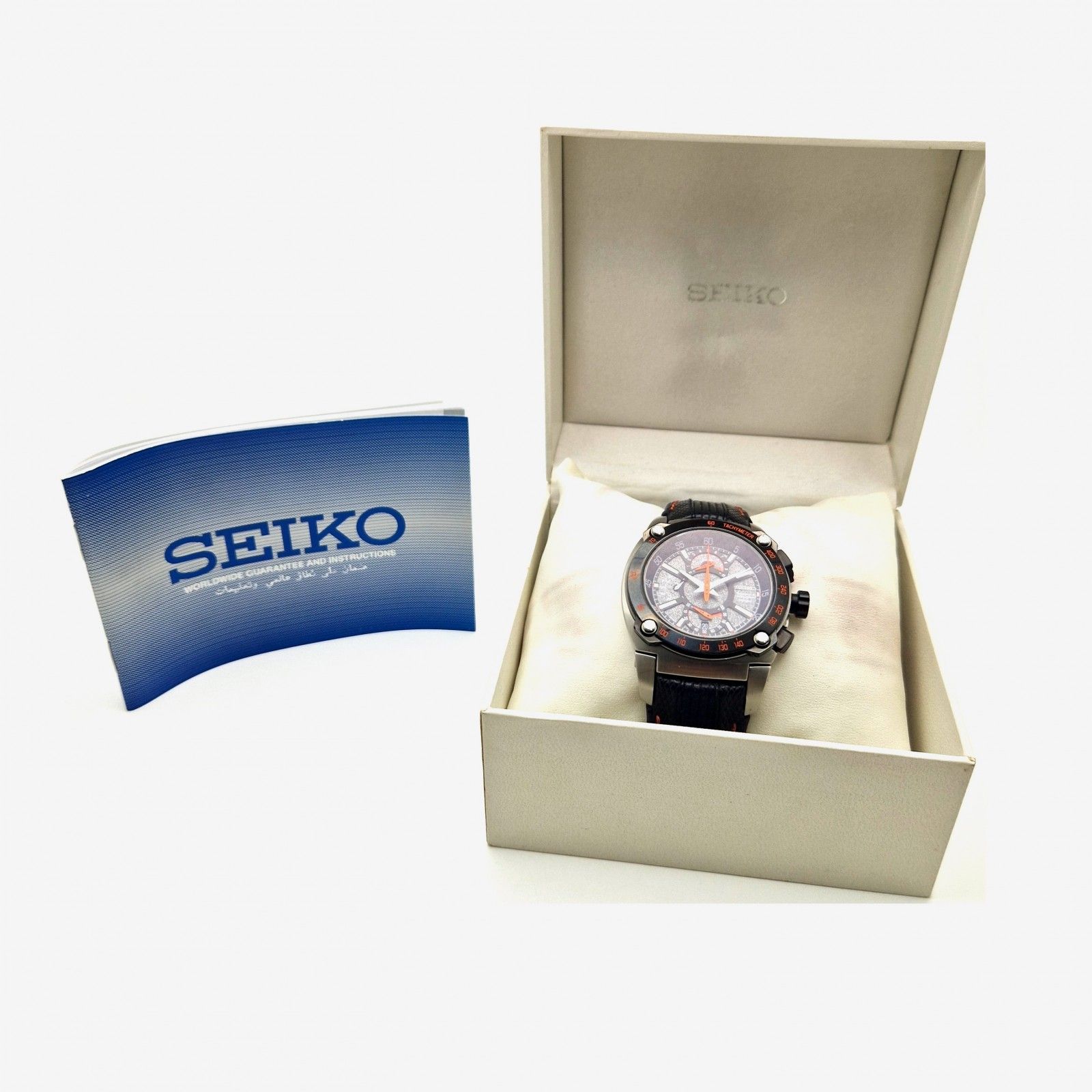 Reloj Seiko Sportura 100m de acero inoxidable de segunda mano