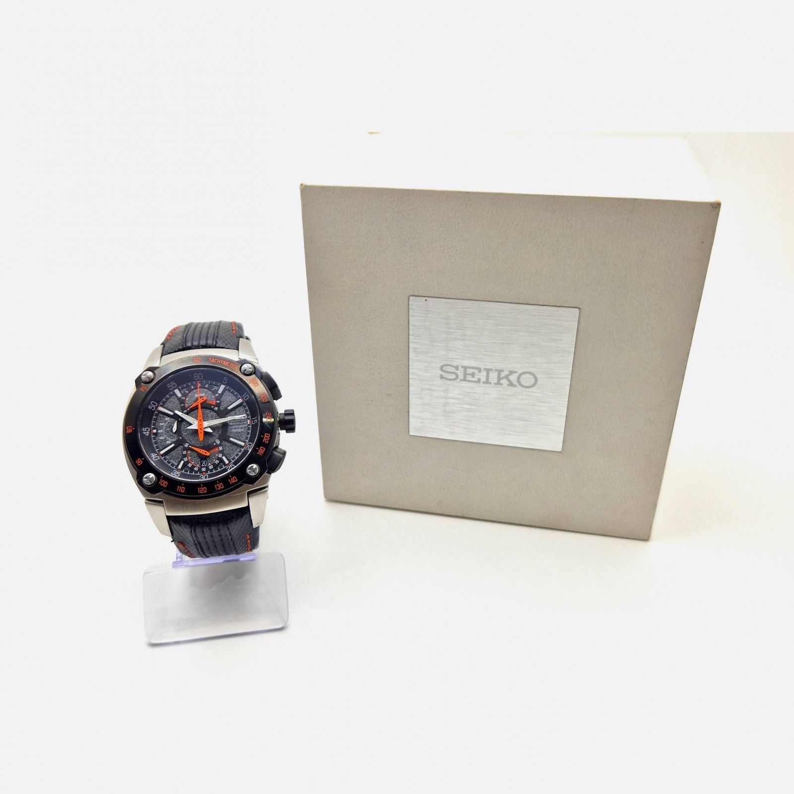 Reloj Seiko Sportura 100m de acero inoxidable de segunda mano