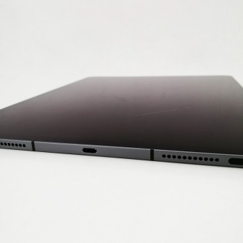 iPad Pro (12,9) (2ª generación)+ apple pencil de segunda mano por 399 EUR  en Barcelona en WALLAPOP