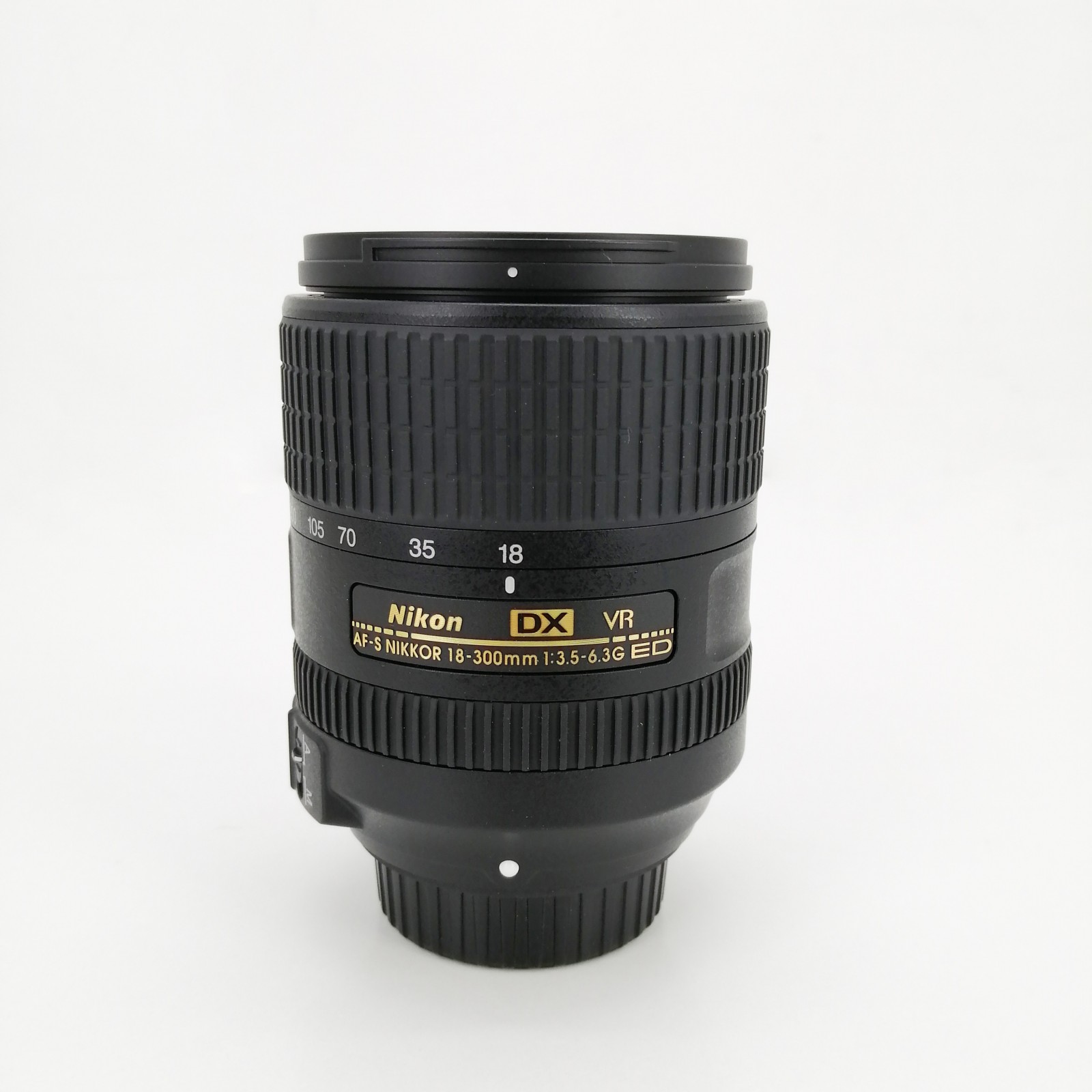 Objetivo Nikon Nikkor AF-S DX 18-300mm 3.5-5.6 G ED VR de segunda mano