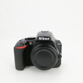 Cámara digital Nikon D5600...