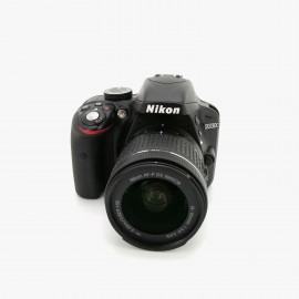 Cámara réflex Nikon D3300...