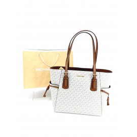 Bolso Tote Michael Kors...